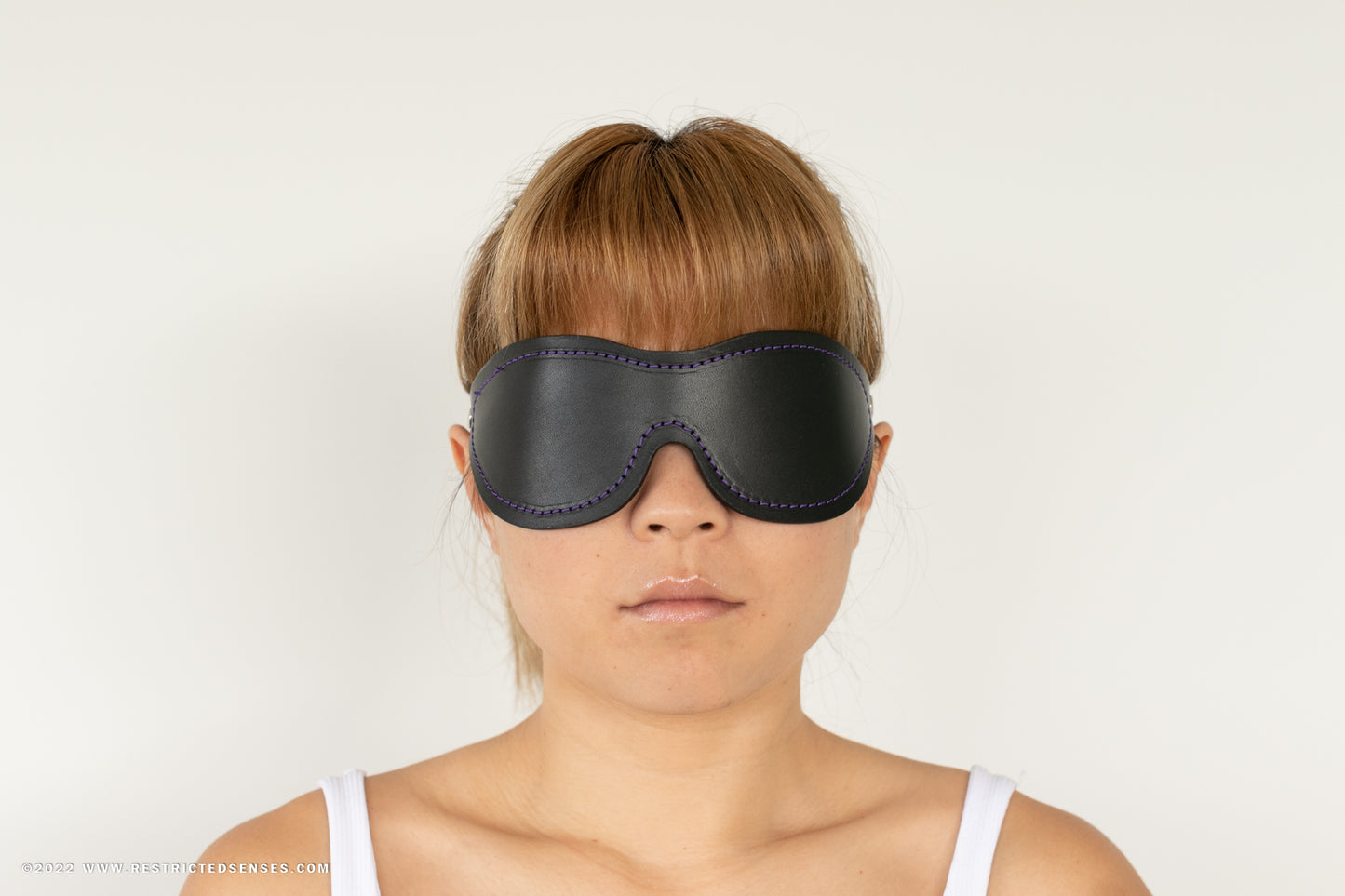 Heavy Duty Leather Bondage Curved Blindfold with Buckle