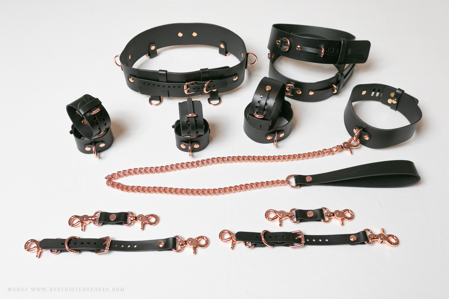 Premium Leather Locking Post Complete Bondage Cuff Set